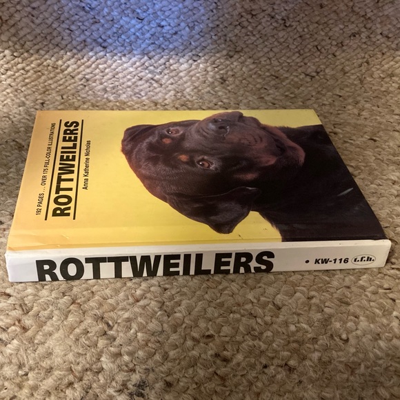 Book (Hardback):Rottweiler by Anna Nicholas - Picture 2 of 16